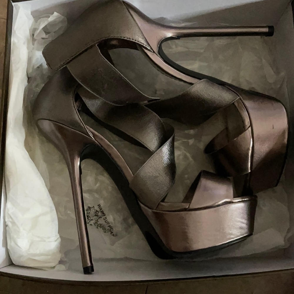 Brand New Super Sexy Bandage Style Open Toe Heels